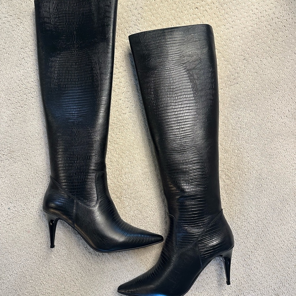 NEW Jeffrey Campbell